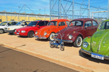 Foto - 2º Encontro de Carros Antigos