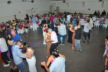 Foto - Jantar Dançante