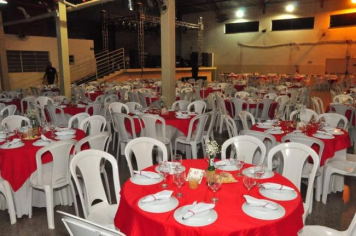 Foto - Jantar Dançante